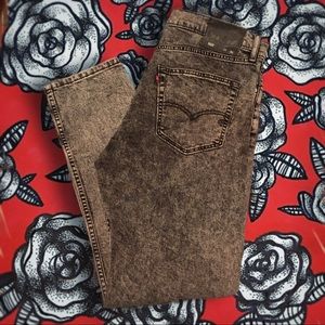 Levi’s 522 Tapered Black Stonewash Skinny Jeans